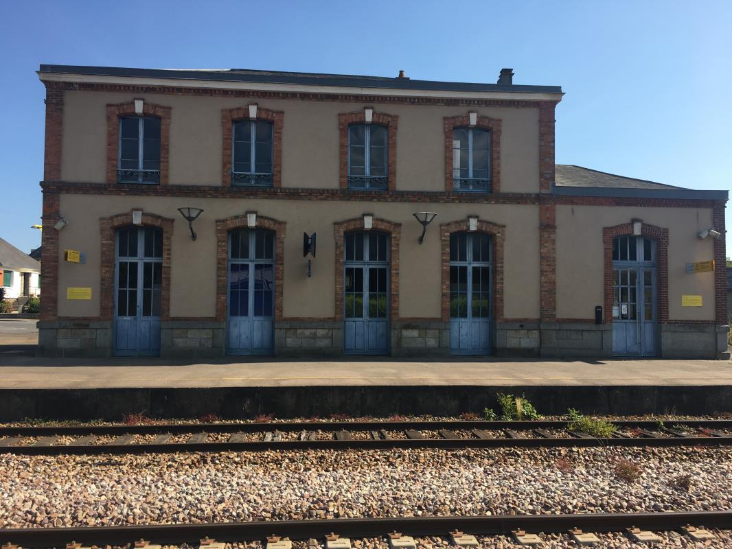 Gare de Briouze